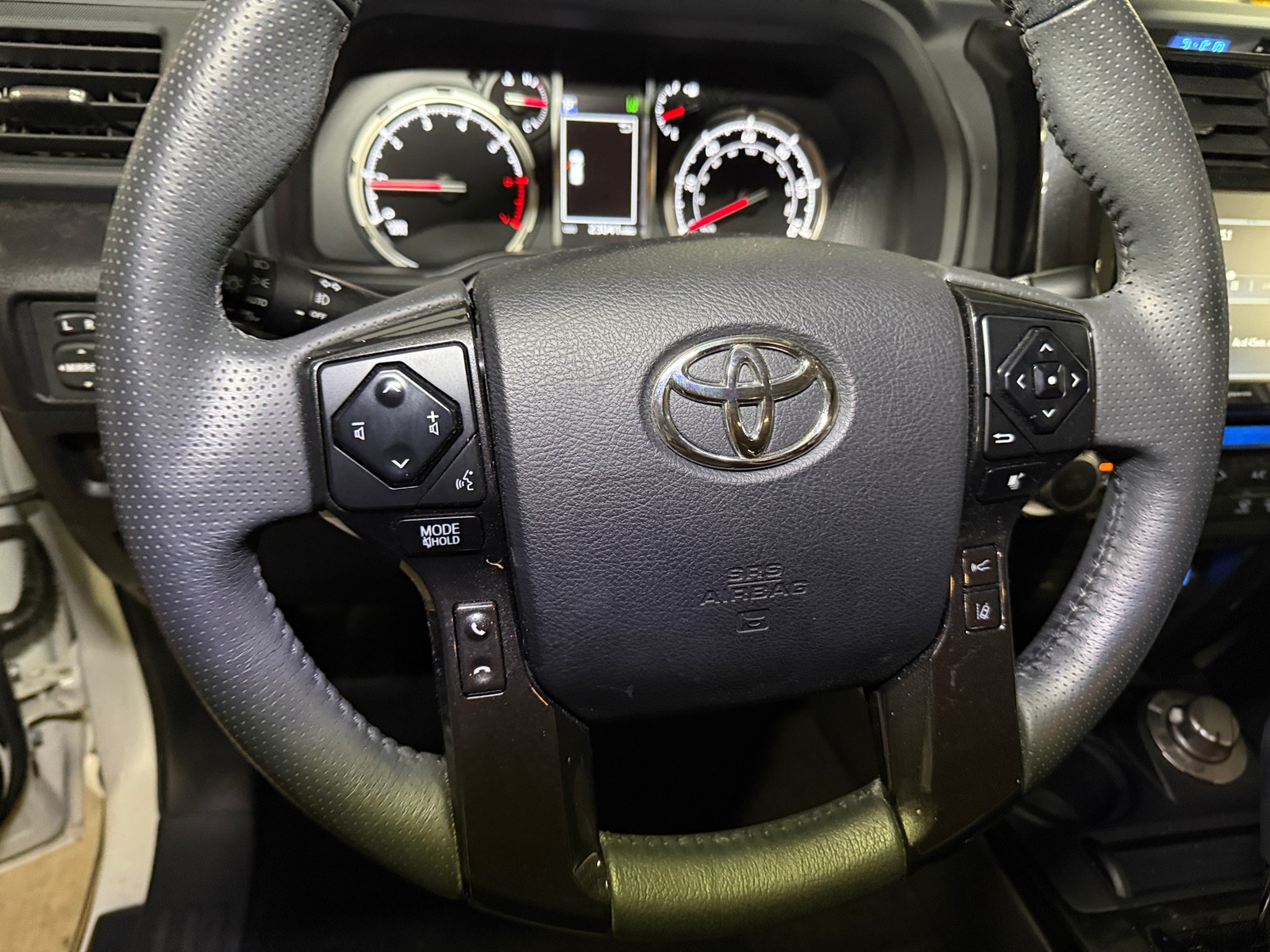 Thumbnail: 2020 Toyota 4Runner - 4