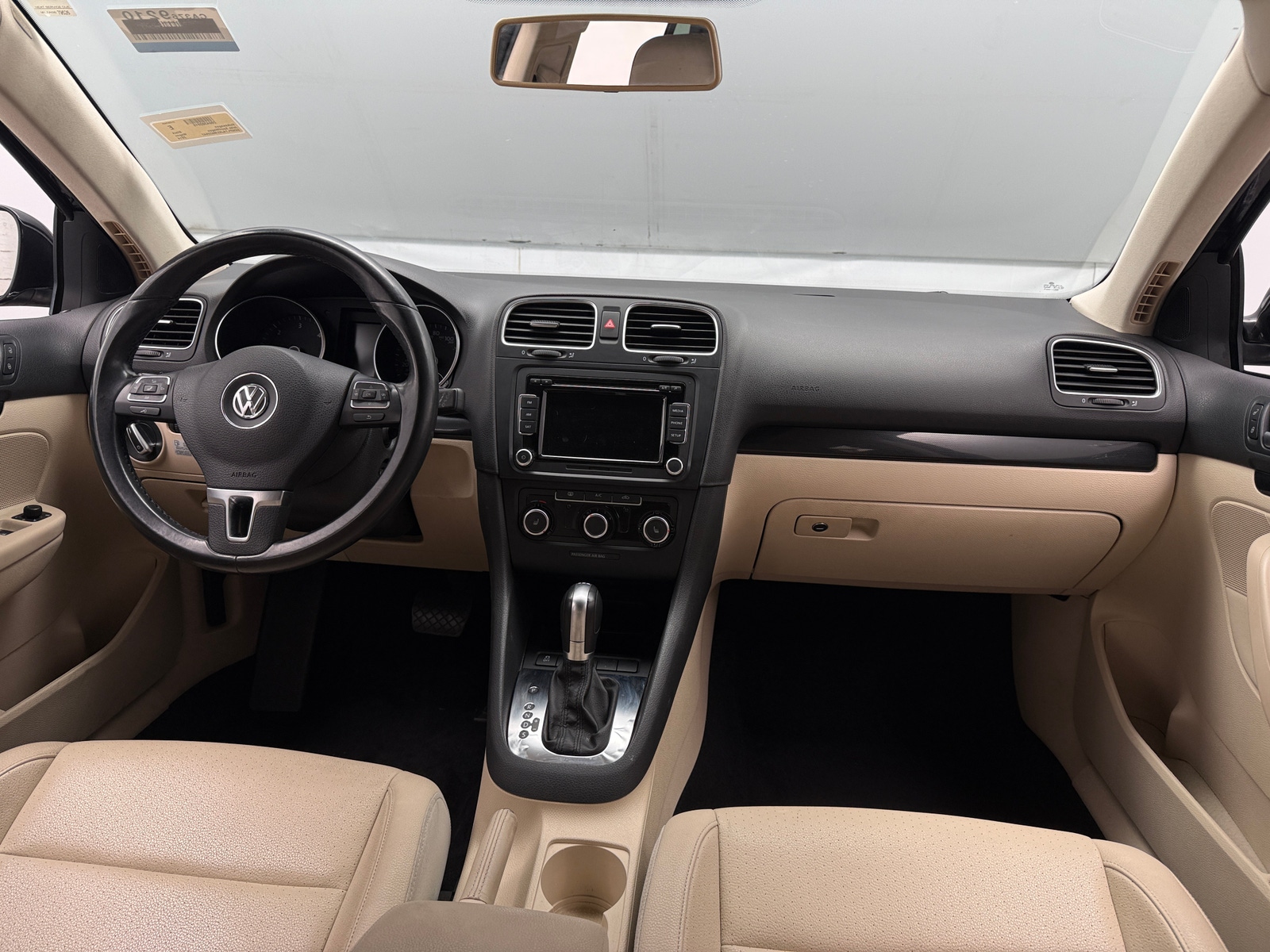 Thumbnail: 2014 Volkswagen Jetta - 2