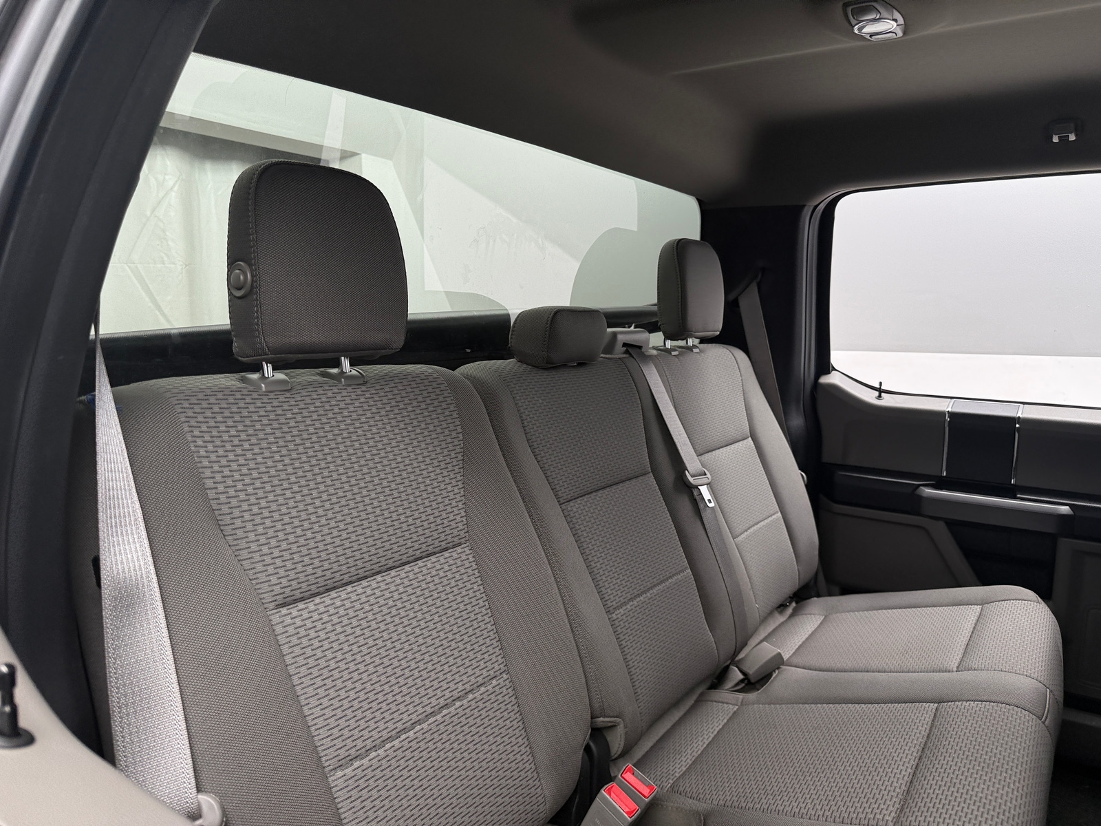 Thumbnail: 2019 Ford Econoline - 6