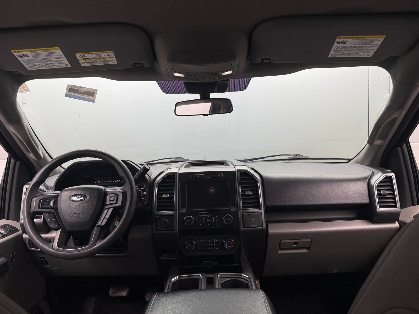 Thumbnail: 2019 Ford Econoline - 3