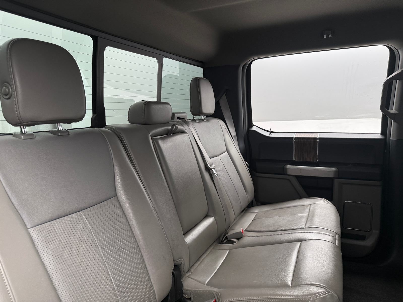 Thumbnail: 2019 Ford Econoline - 5