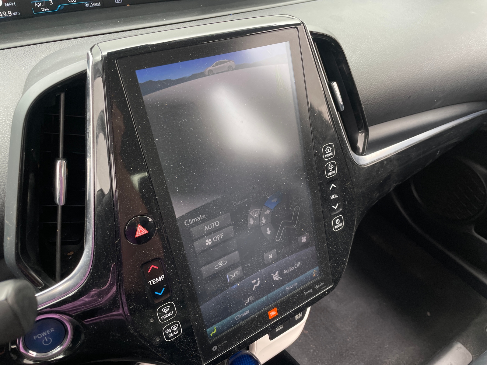 Thumbnail: 2018 Toyota Prius - 3