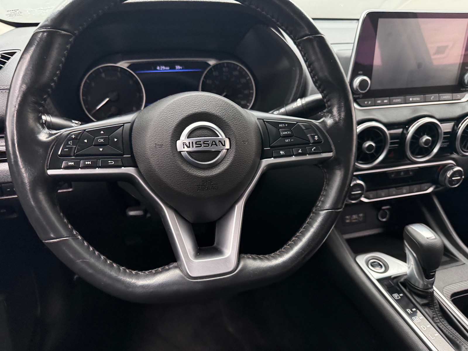 Thumbnail: 2022 Nissan Sentra - 5