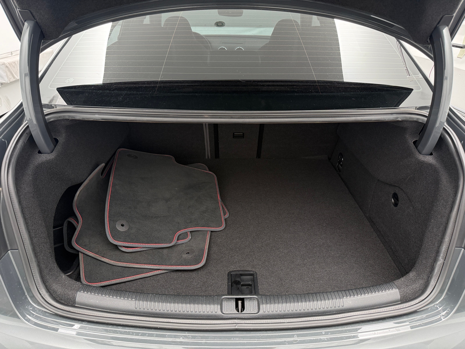 Thumbnail: 2019 Audi S3 - 6