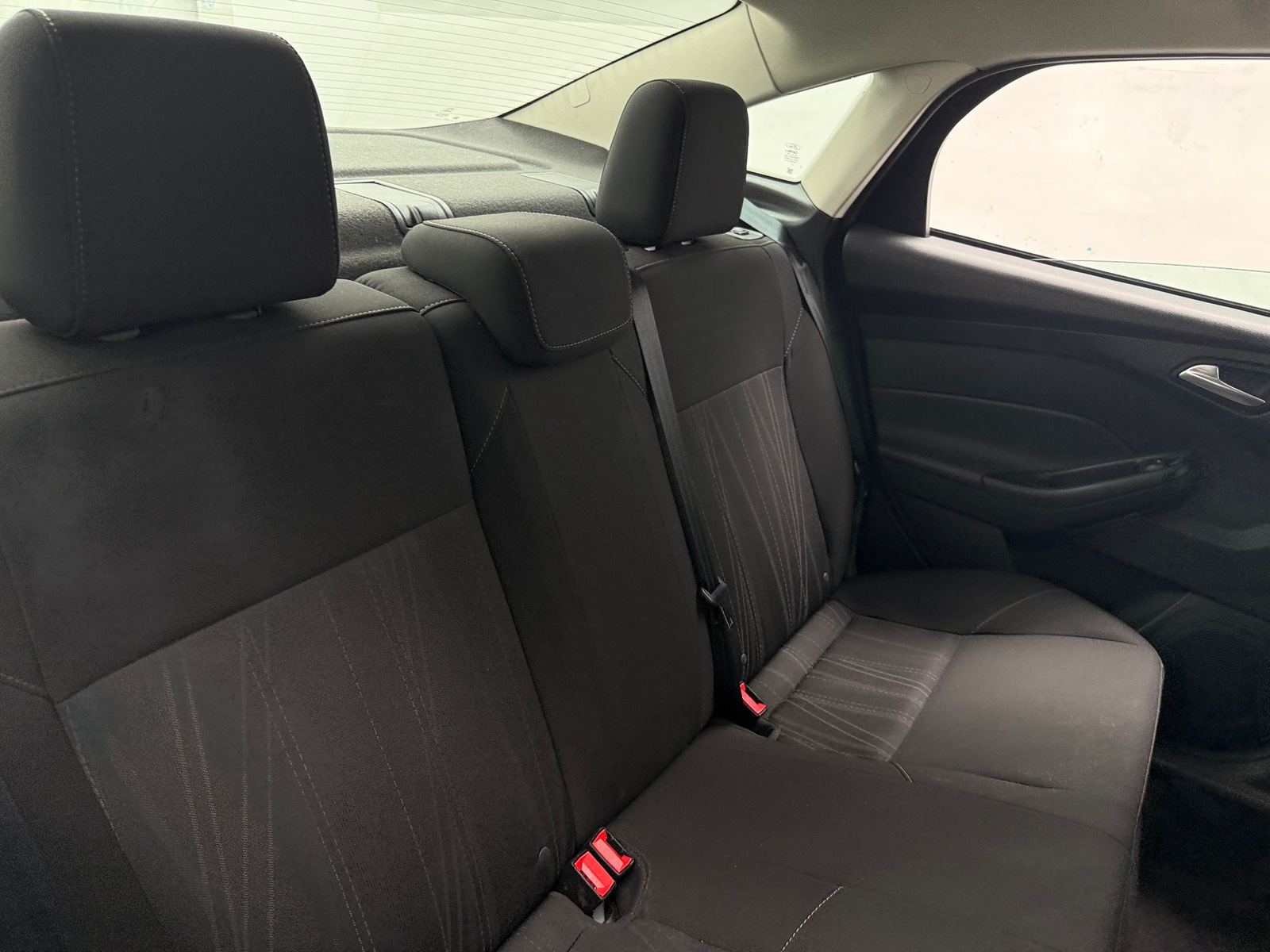 Thumbnail: 2018 Ford Focus - 6