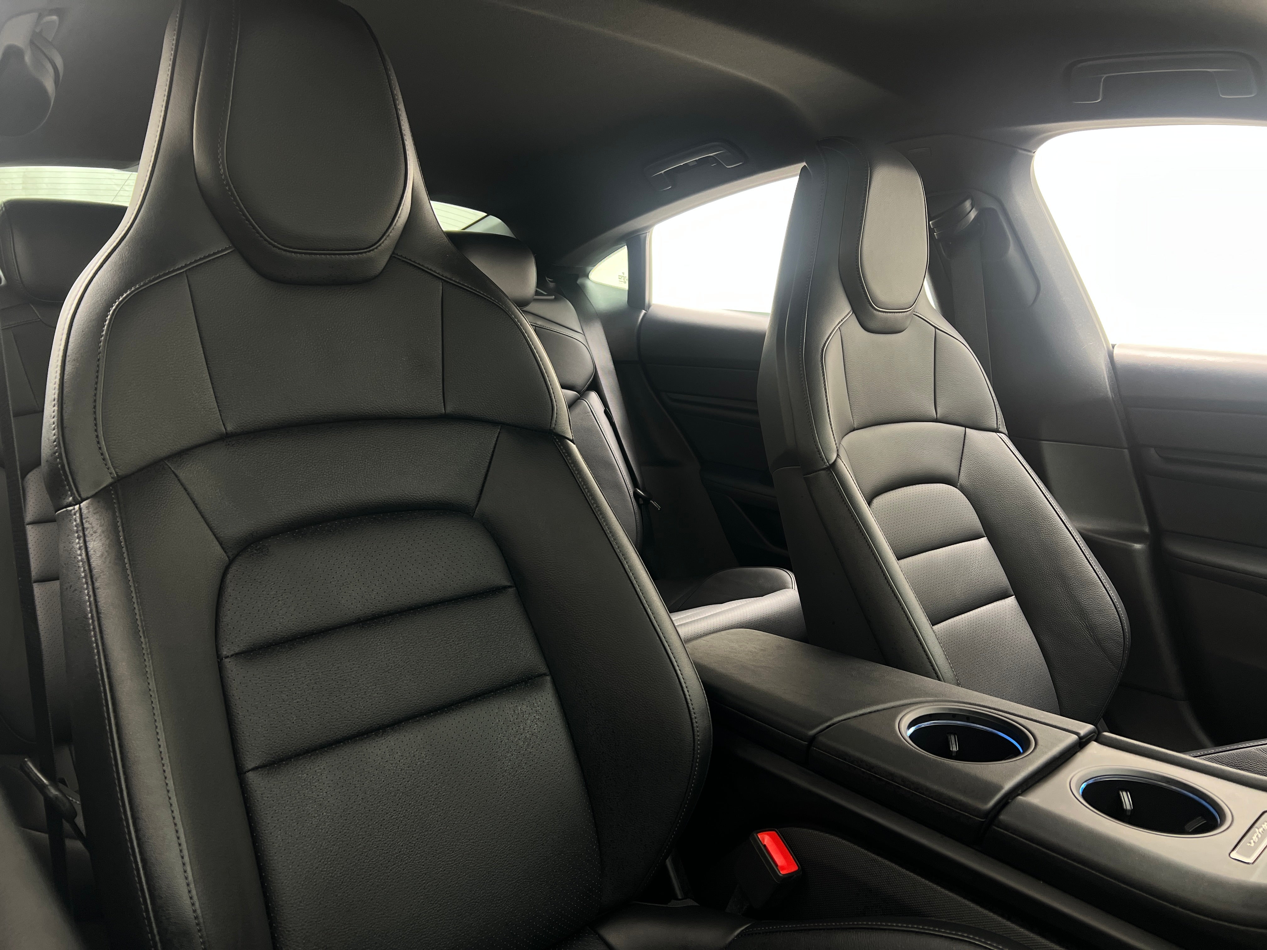 2024 Porsche Taycan