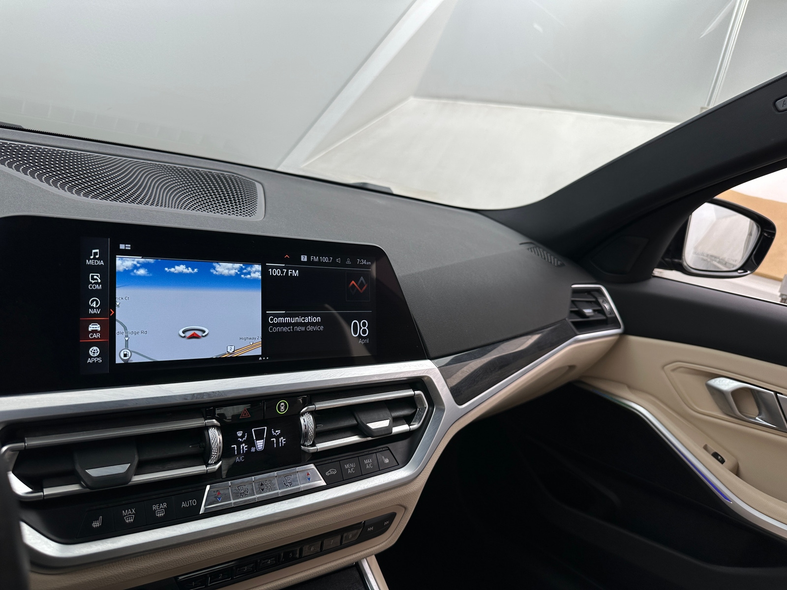 Thumbnail: 2020 BMW 3 Series - 3