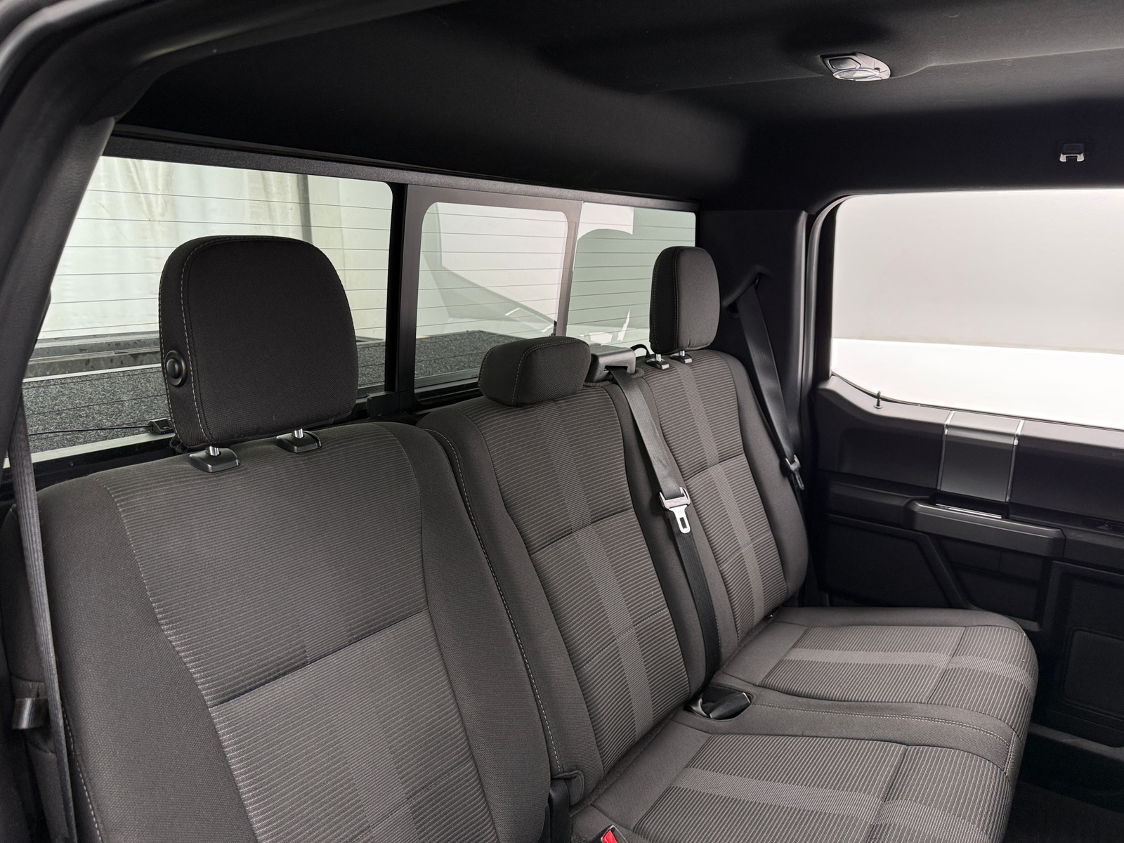 Thumbnail: 2017 Ford Econoline - 6