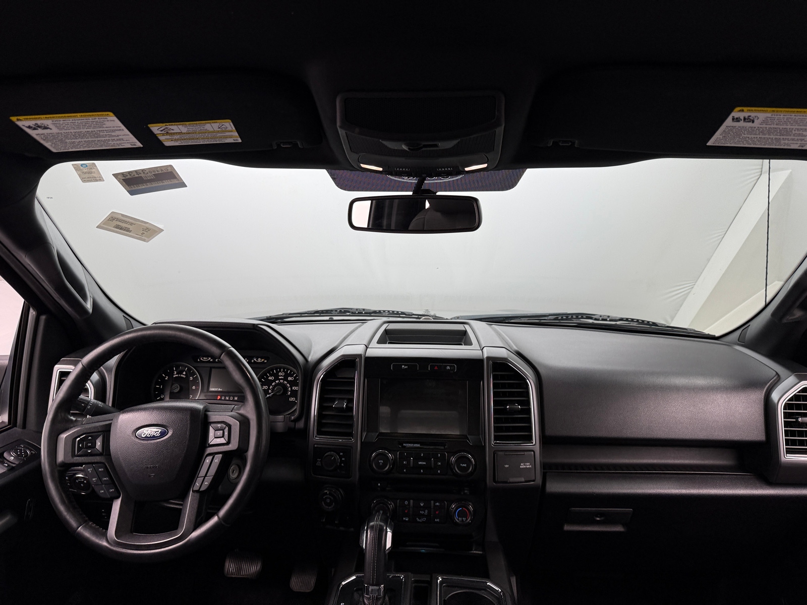 Thumbnail: 2017 Ford Econoline - 3