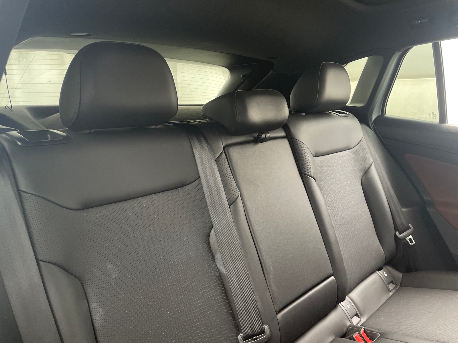 Thumbnail: 2021 Volkswagen ID.4 - 5