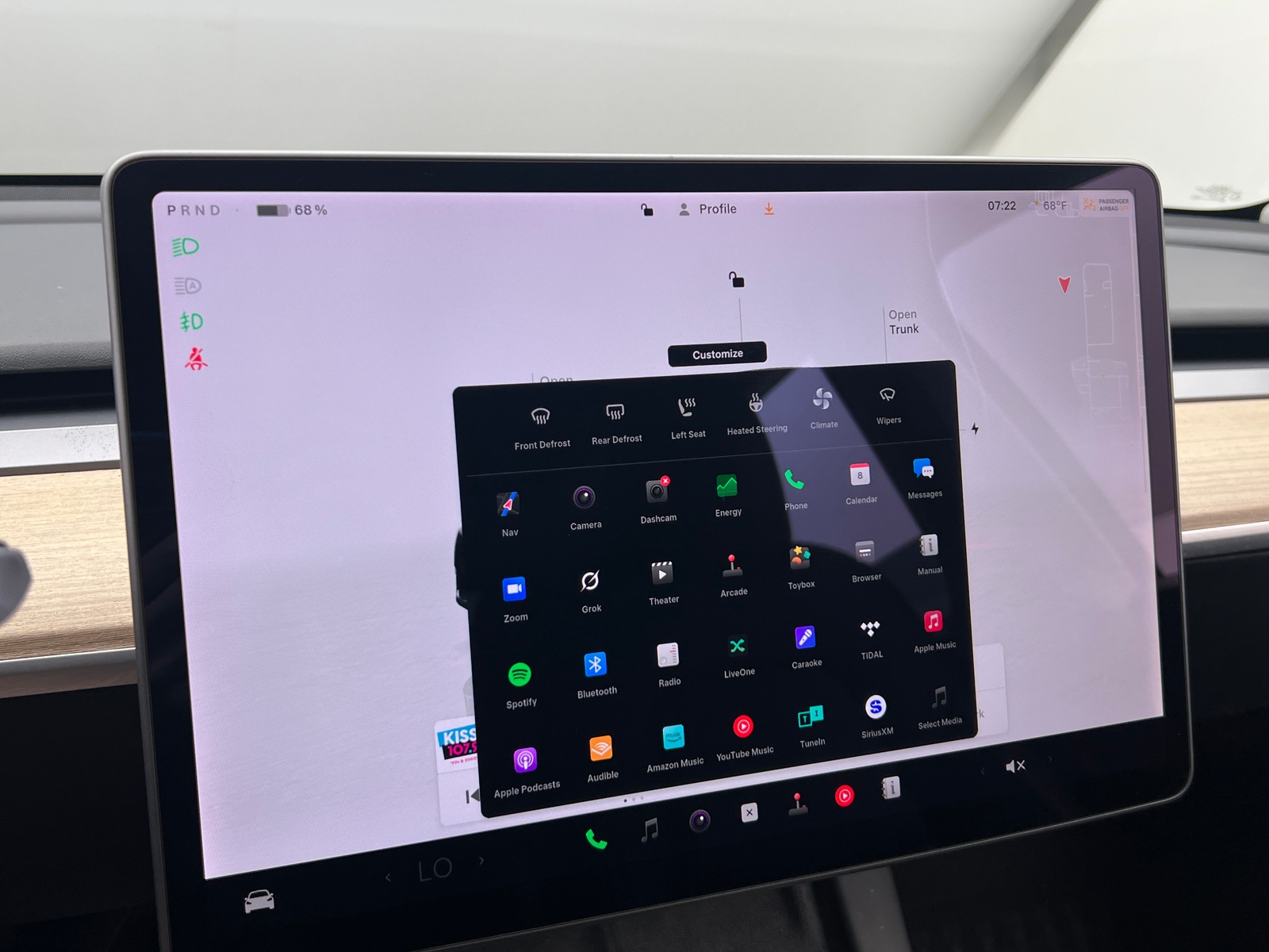 Thumbnail: 2023 Tesla Model Y - 3