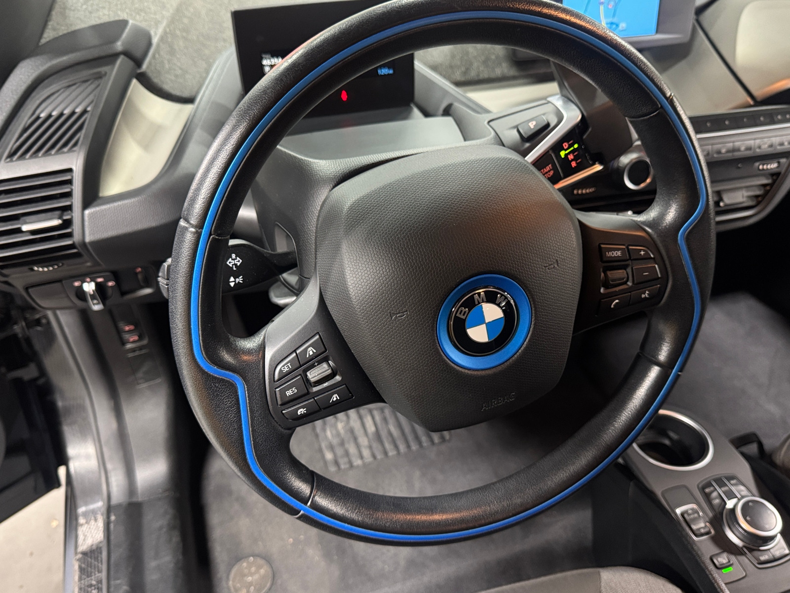 Thumbnail: 2019 BMW i3 - 5