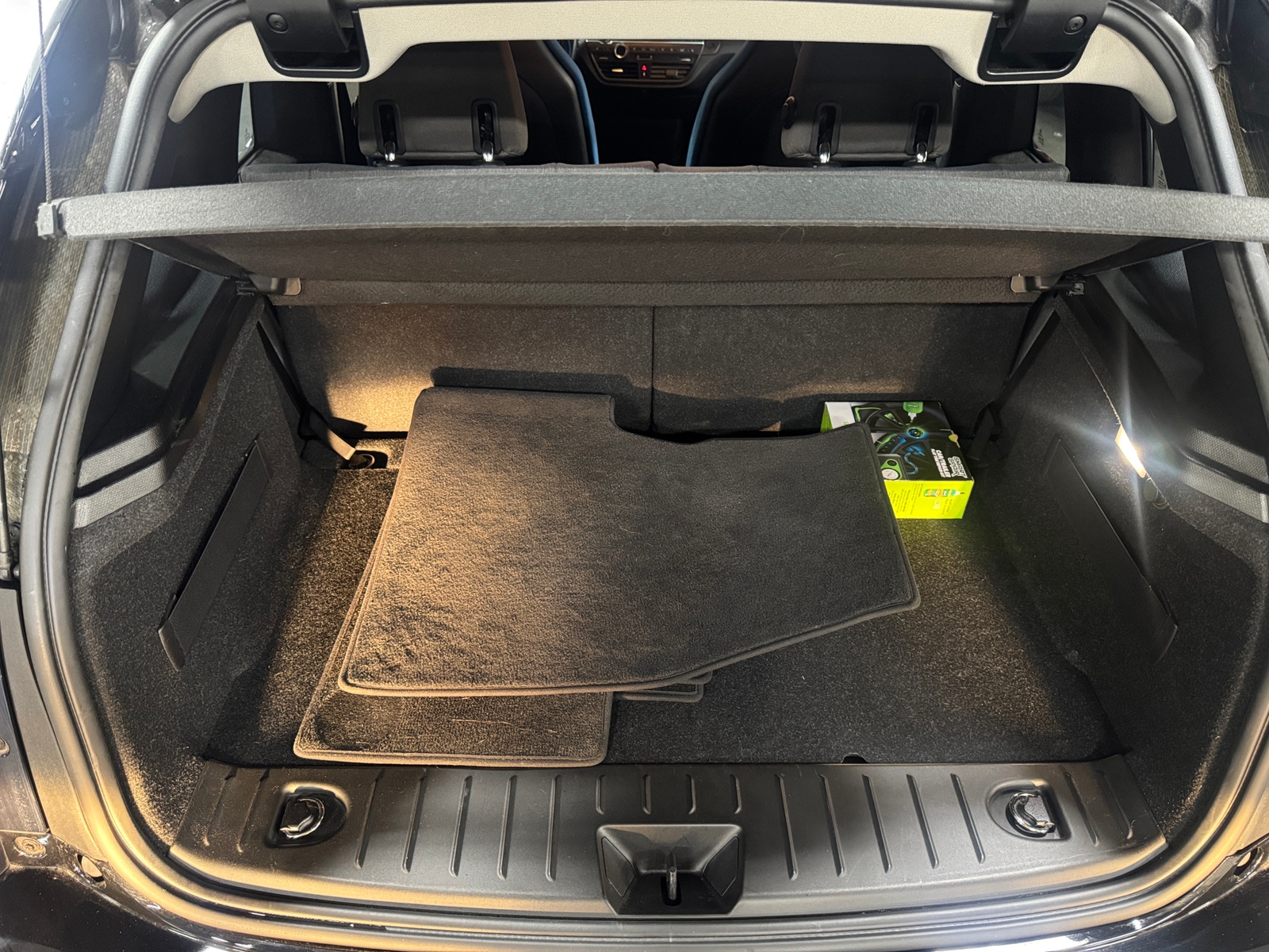 Thumbnail: 2019 BMW i3 - 7