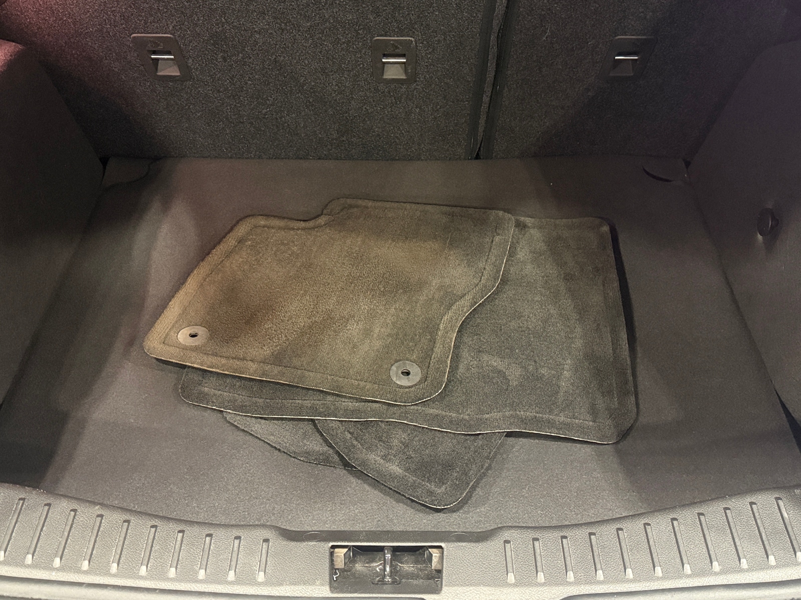 Thumbnail: 2018 Ford Focus - 7