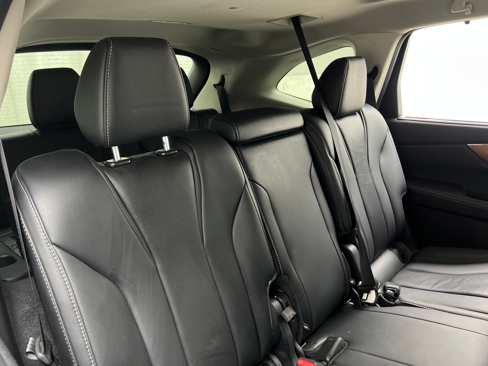 Thumbnail: 2022 Acura MDX - 5