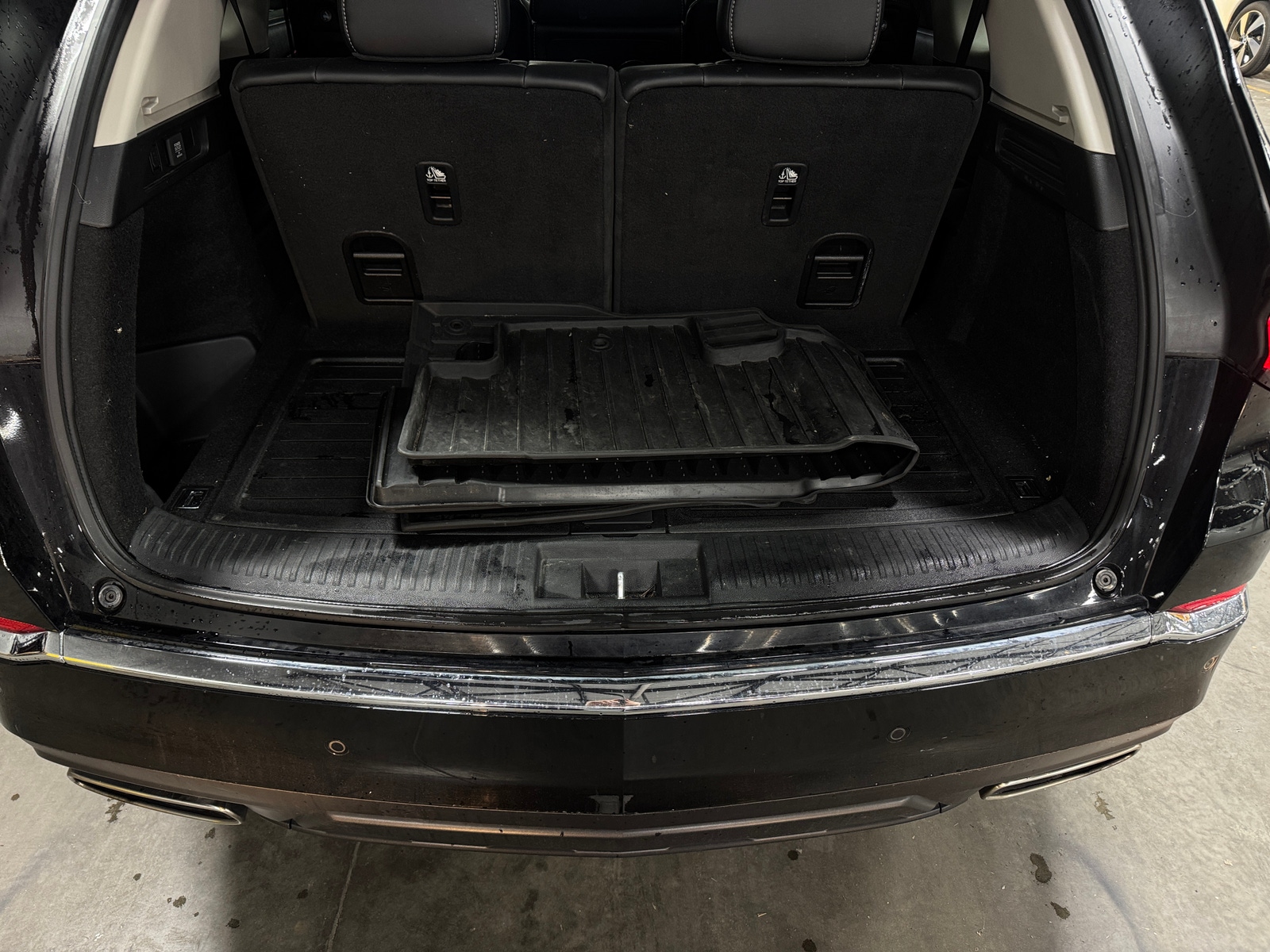 Thumbnail: 2022 Acura MDX - 6