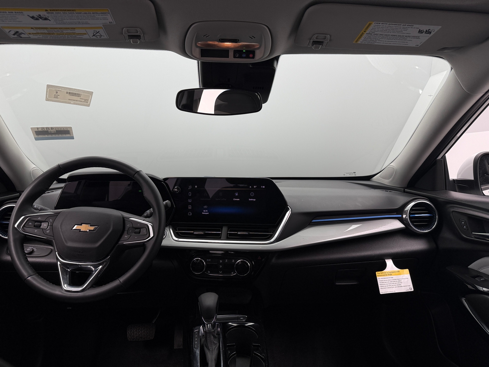 Thumbnail: 2025 Chevrolet Trax - 3