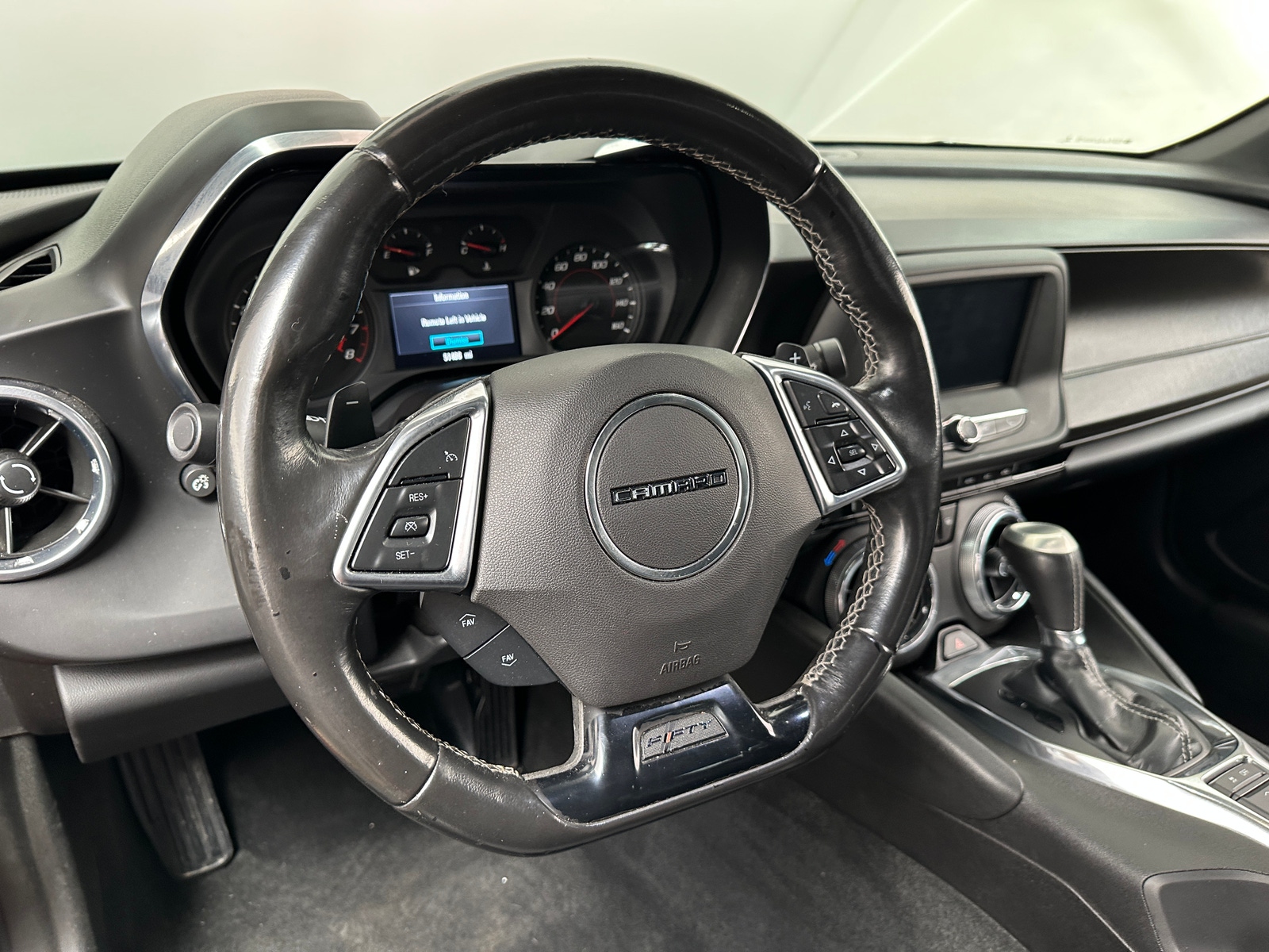 Thumbnail: 2017 Chevrolet Camaro - 4