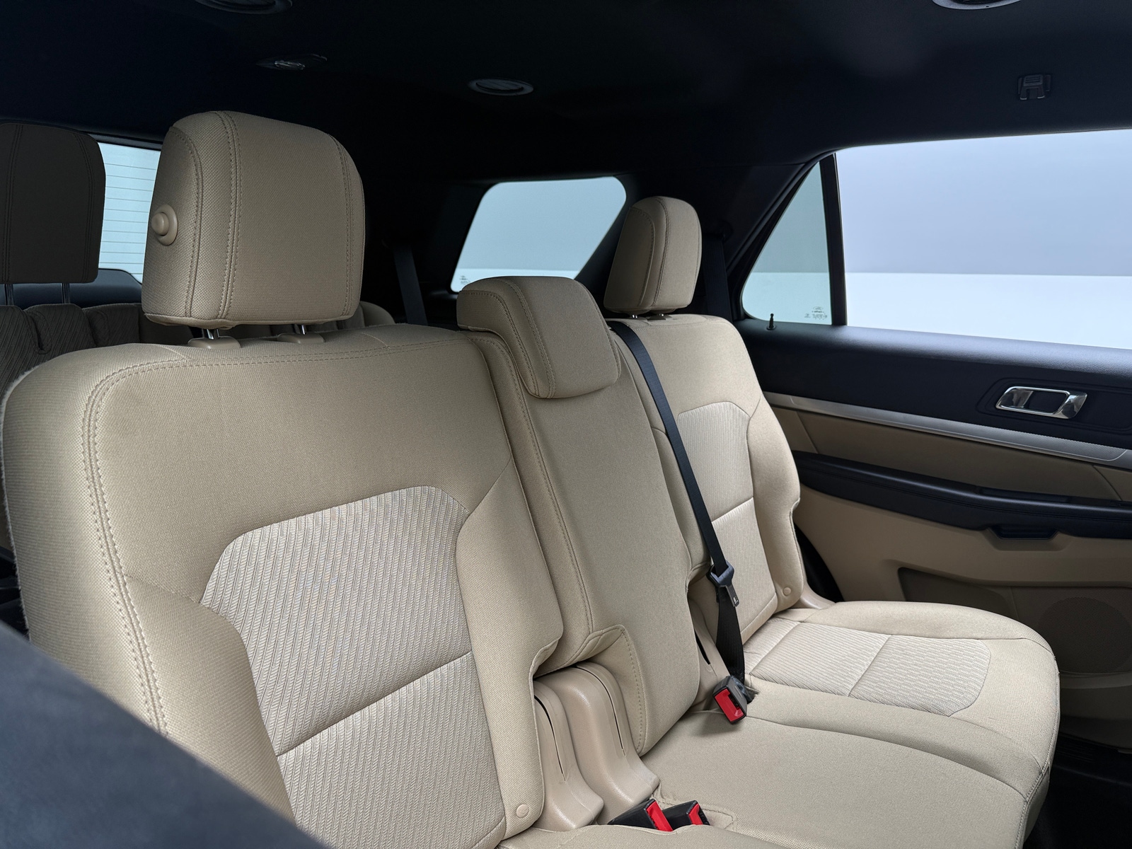 Thumbnail: 2017 Ford Explorer - 6