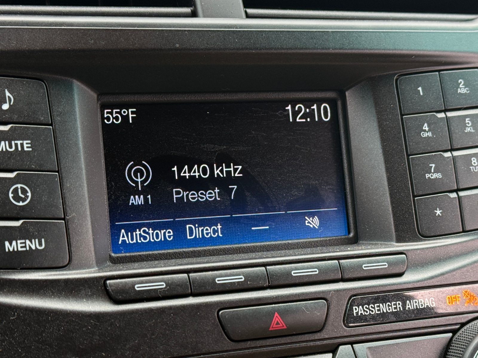 Thumbnail: 2017 Ford Explorer - 4