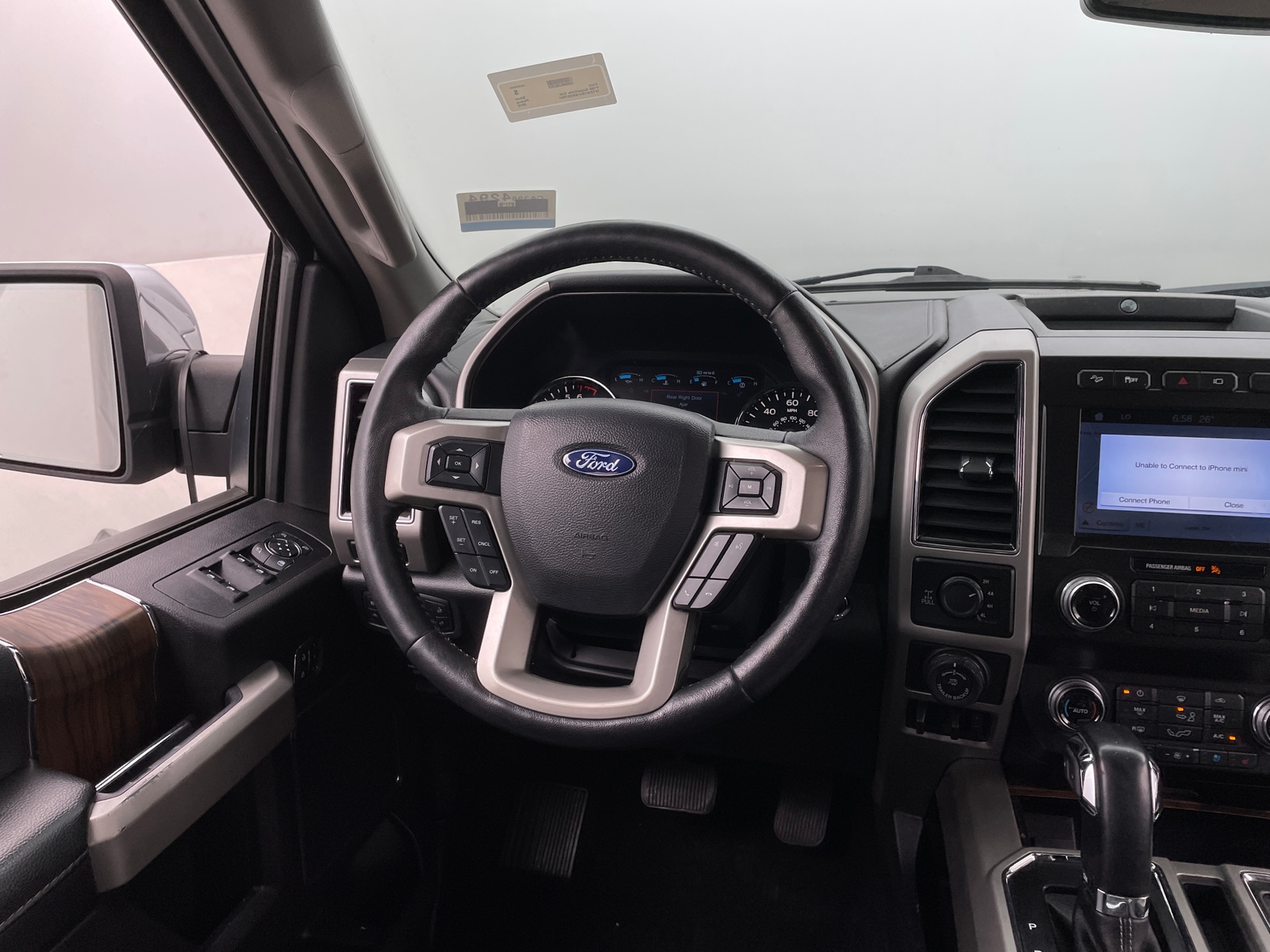 Thumbnail: 2019 Ford Econoline - 4