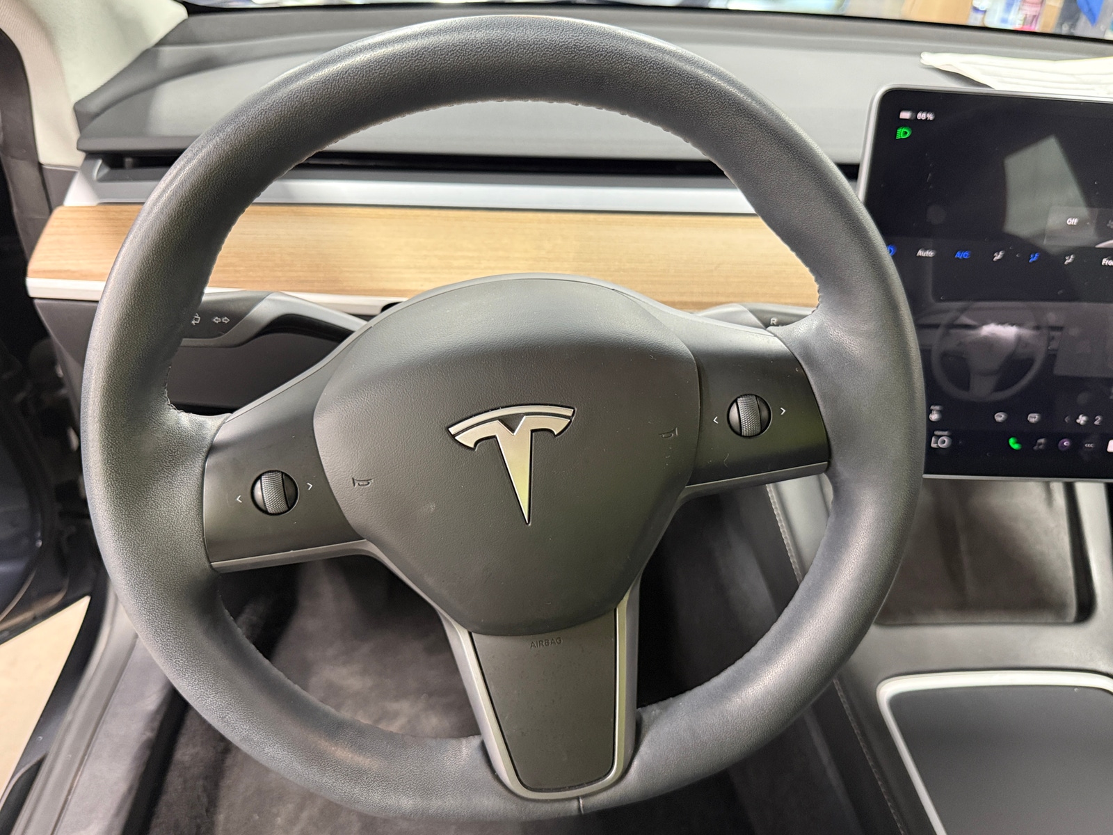 Thumbnail: 2023 Tesla Model 3 - 4