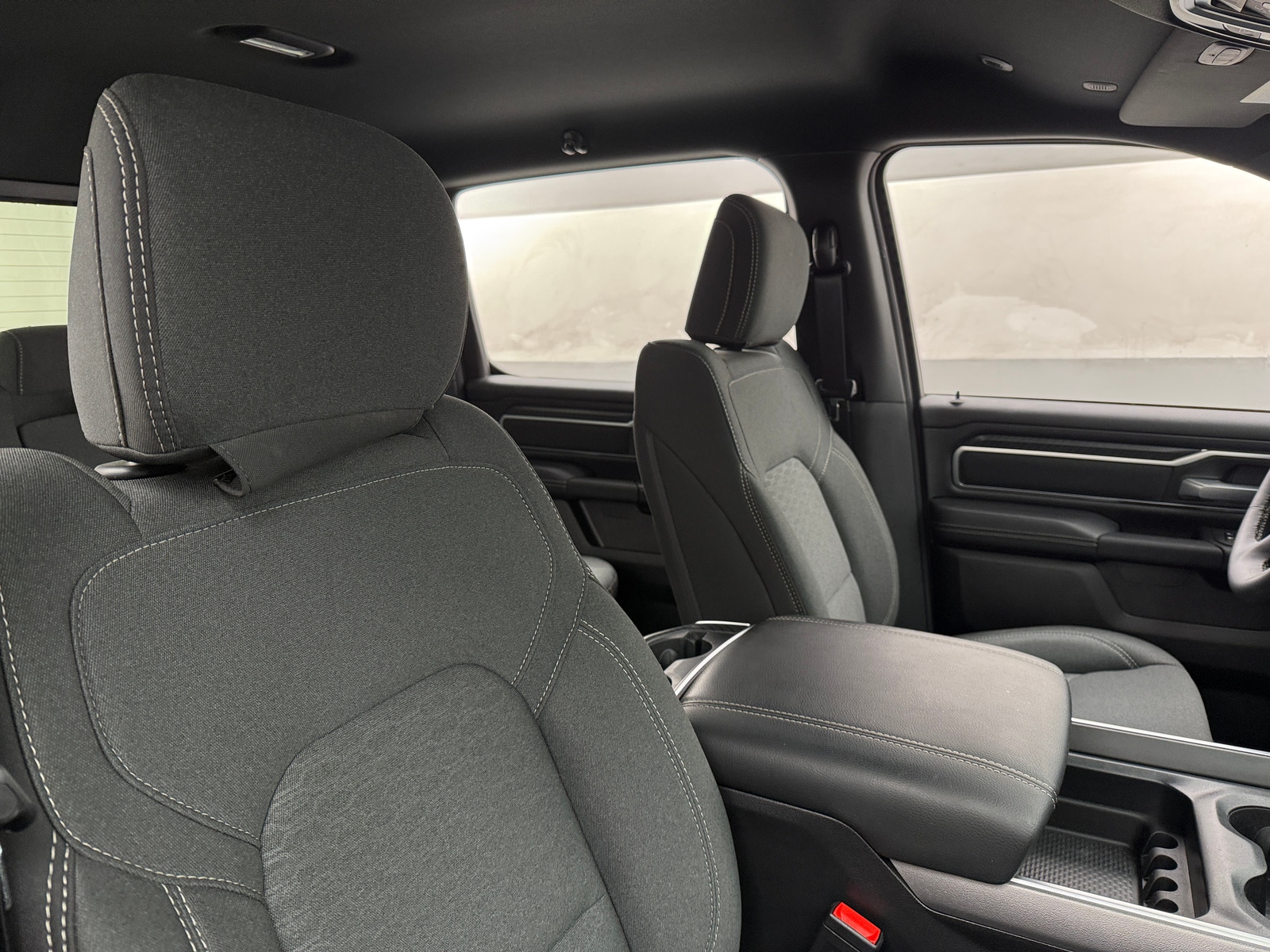 Thumbnail: 2025 RAM 1500 - 2