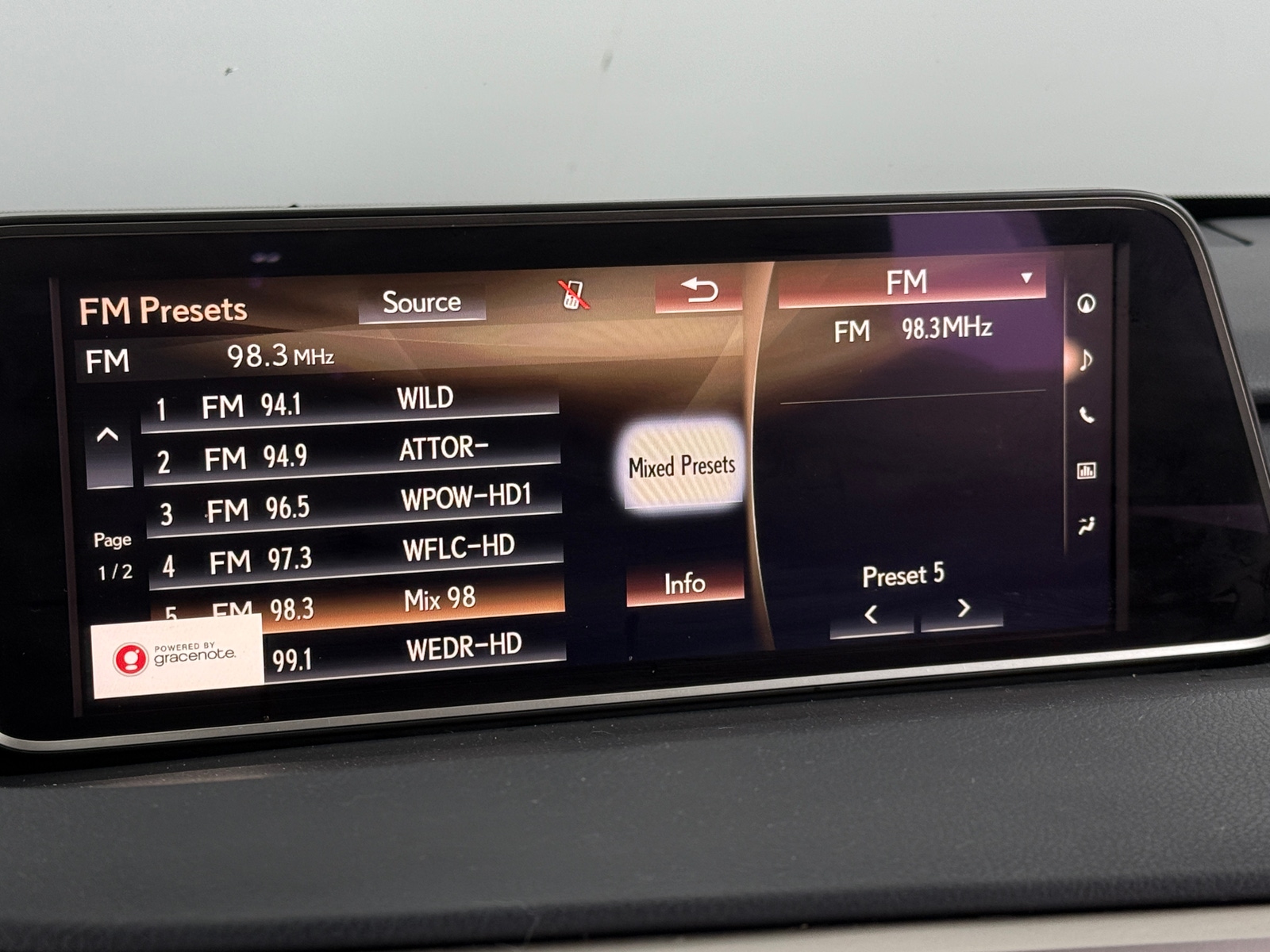 Thumbnail: 2019 Lexus RX - 3