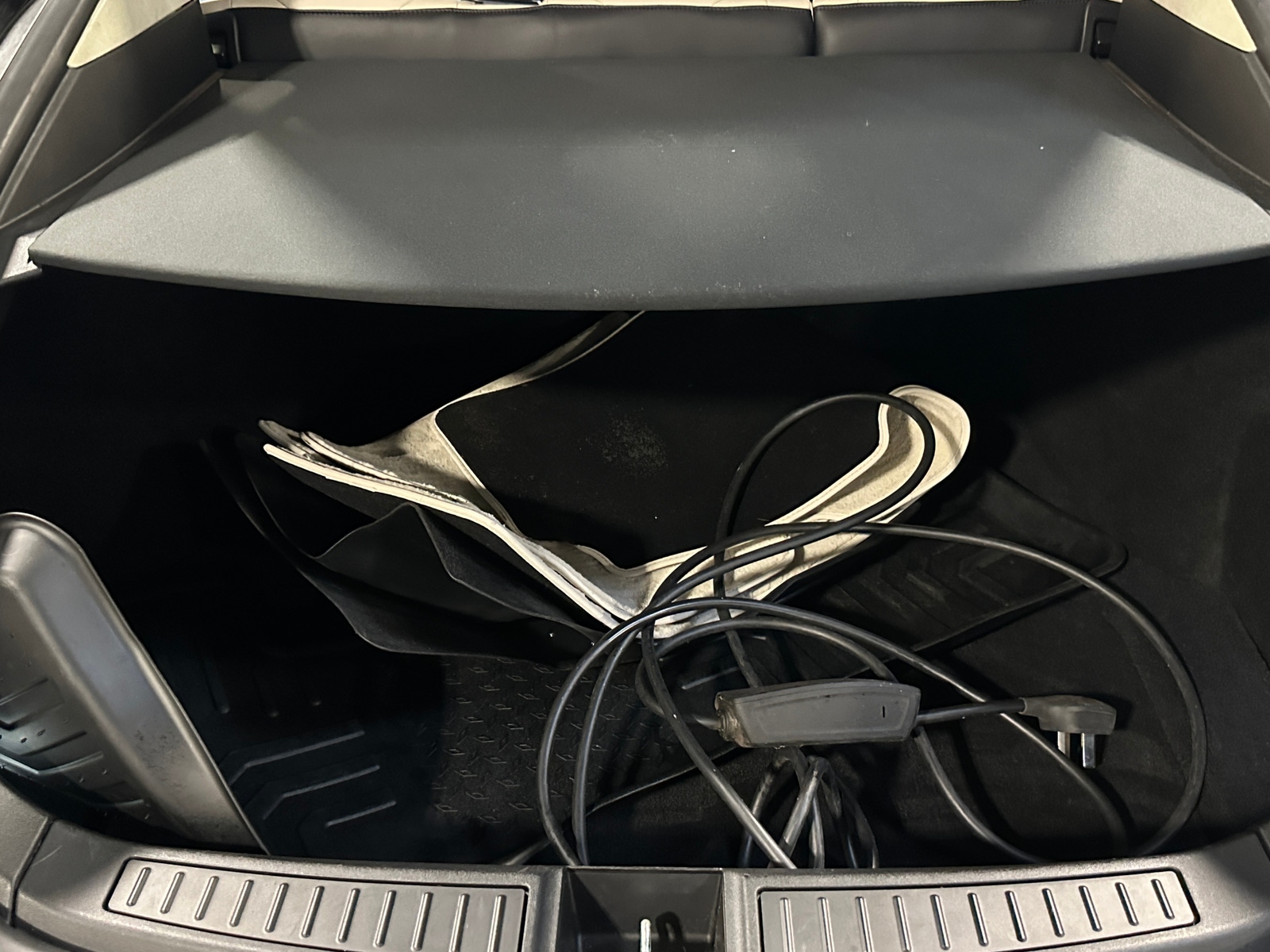 Thumbnail: 2019 Tesla Model S - 6