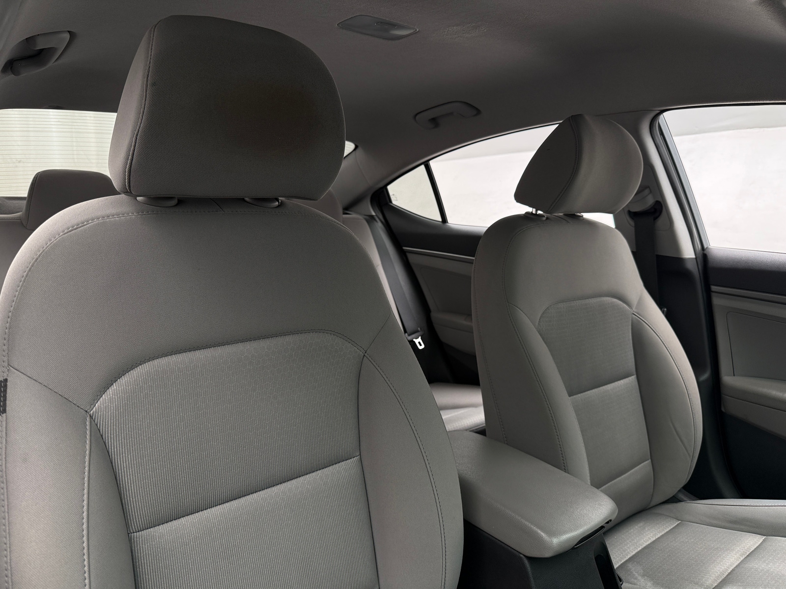 Thumbnail: 2017 Hyundai Elantra - 2