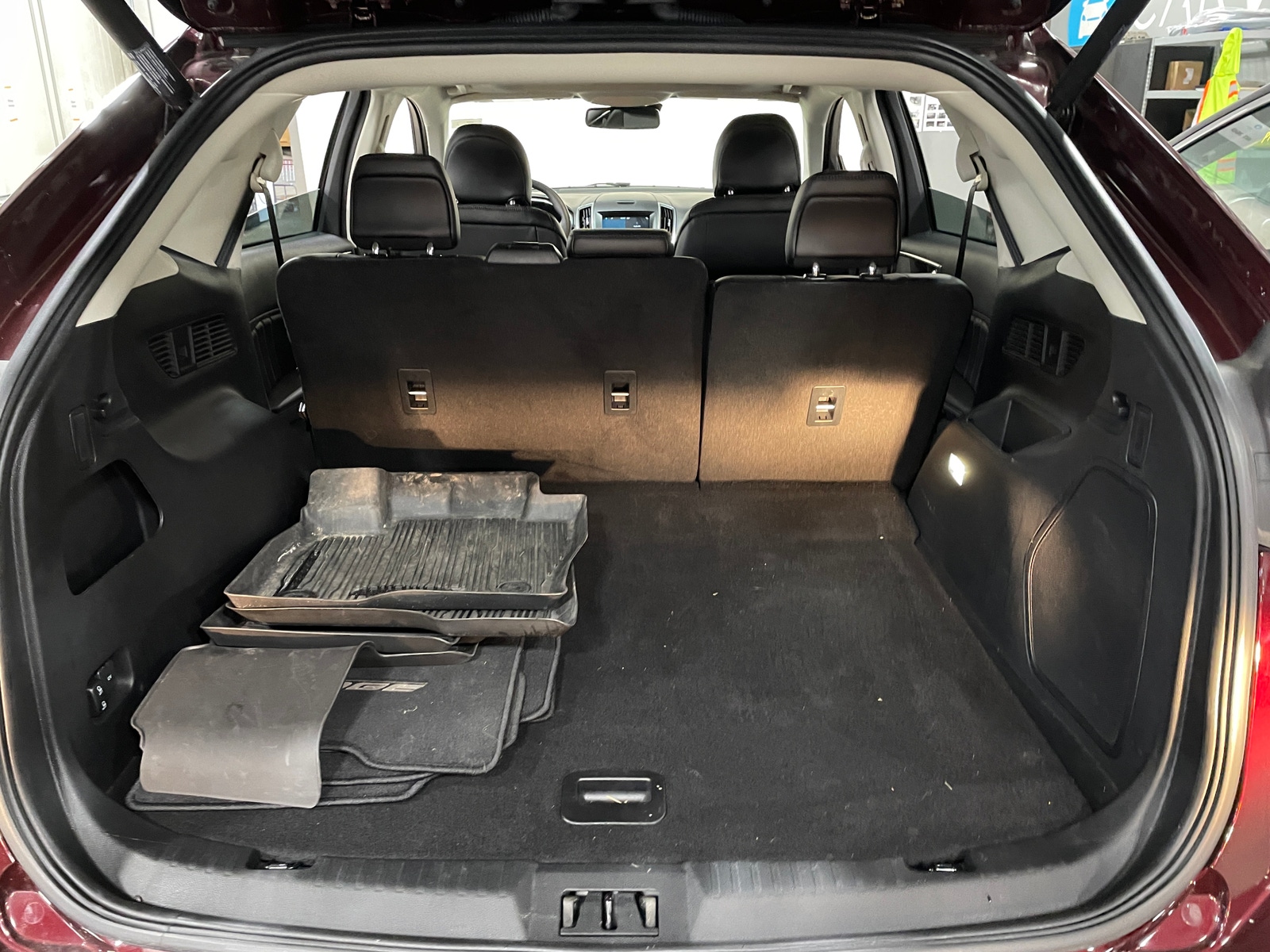 Thumbnail: 2018 Ford Edge - 6