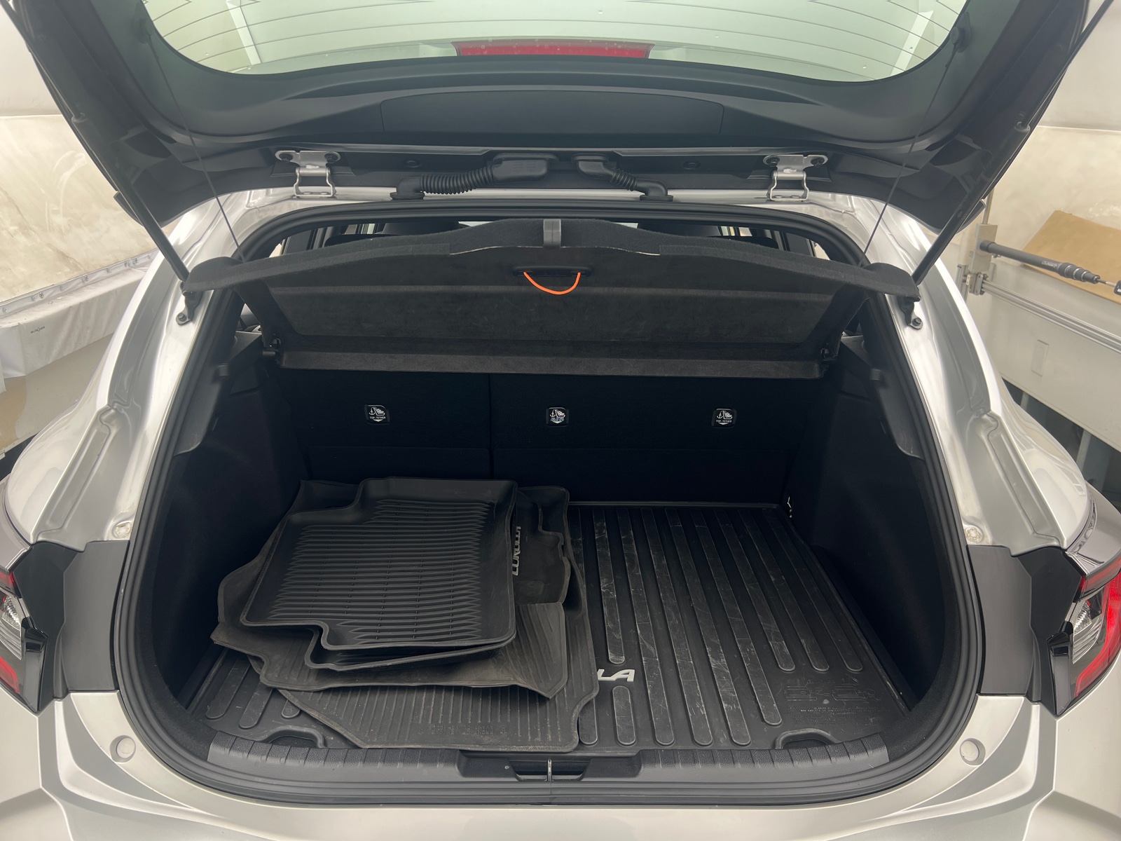 Thumbnail: 2023 Toyota Corolla - 7