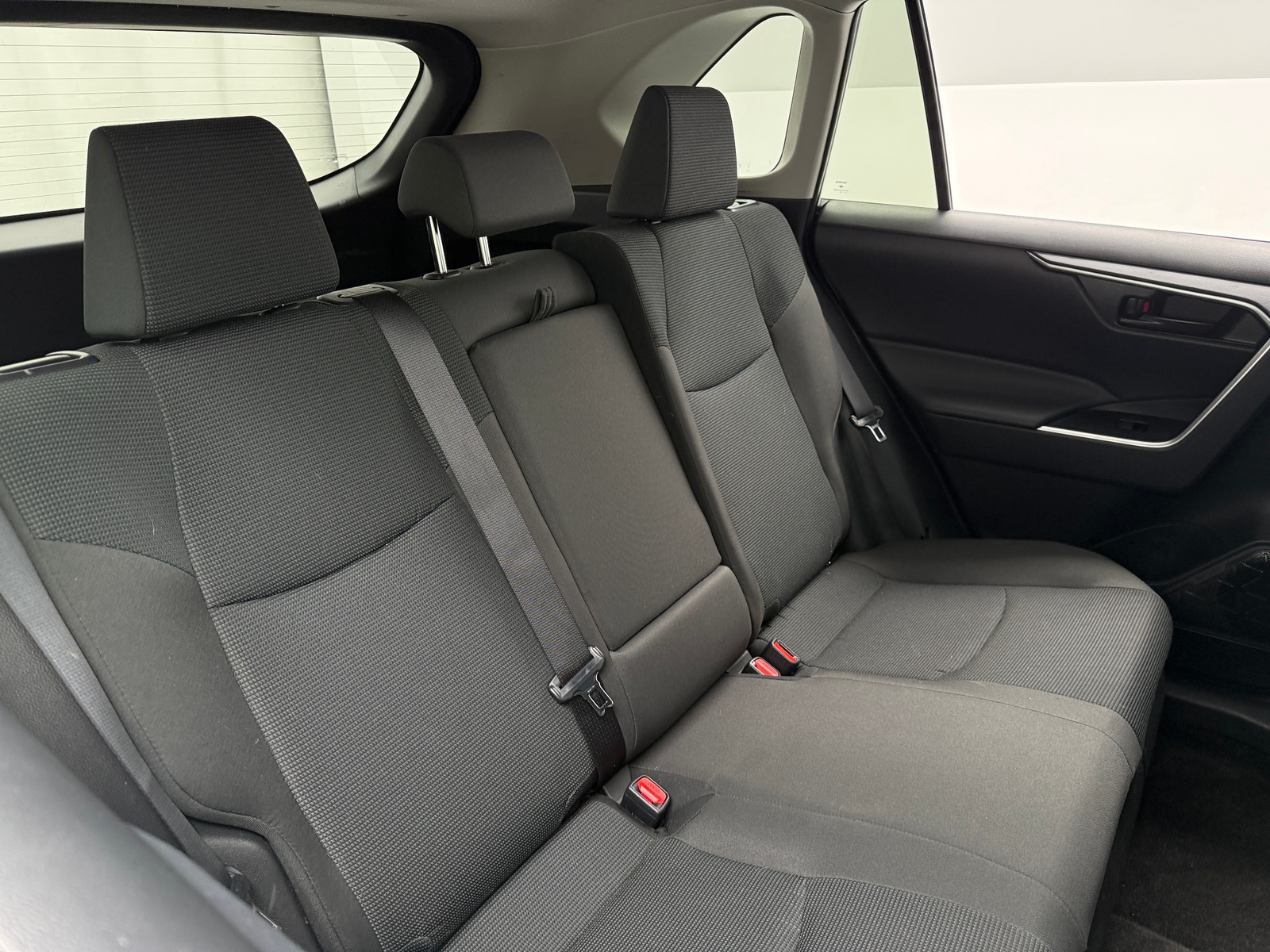 Thumbnail: 2025 Toyota RAV4 - 6