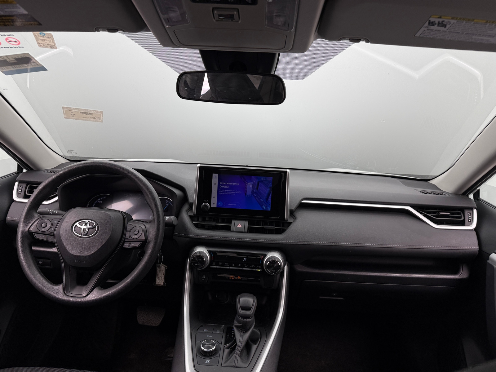 Thumbnail: 2025 Toyota RAV4 - 3