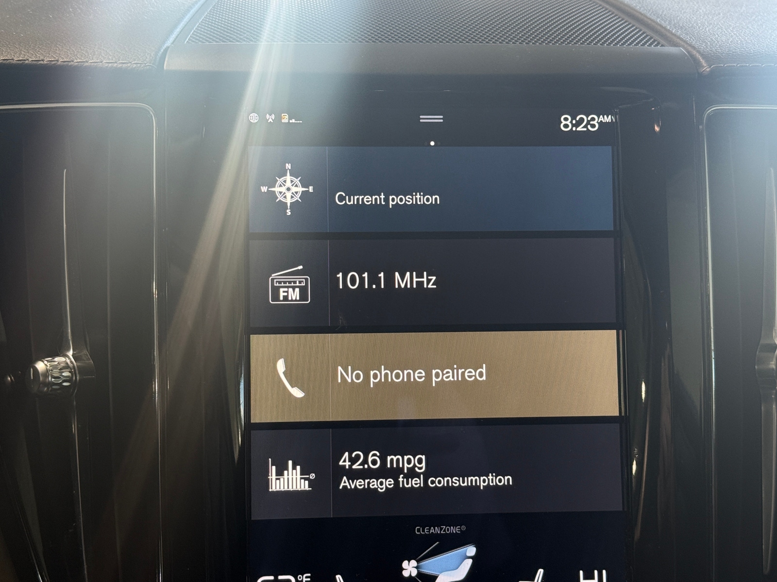 Thumbnail: 2018 Volvo XC60 - 3