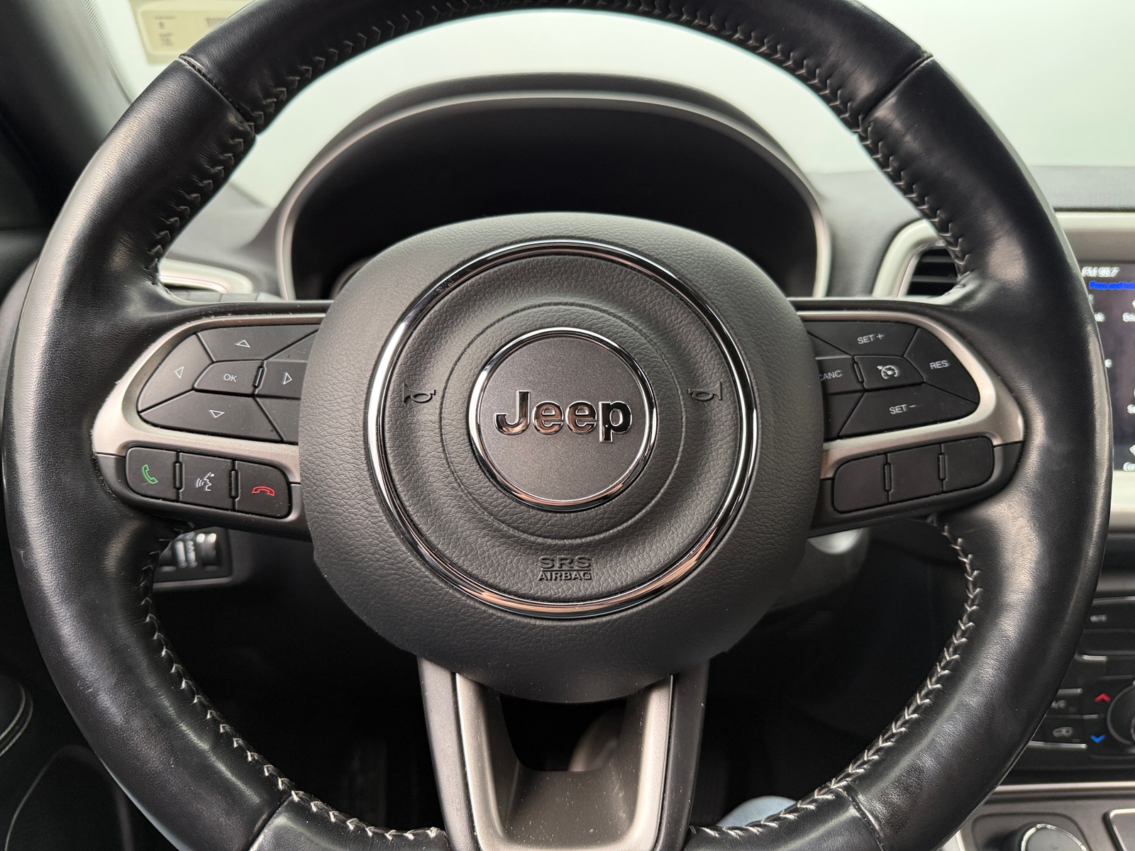 Thumbnail: 2021 Jeep Compass - 4