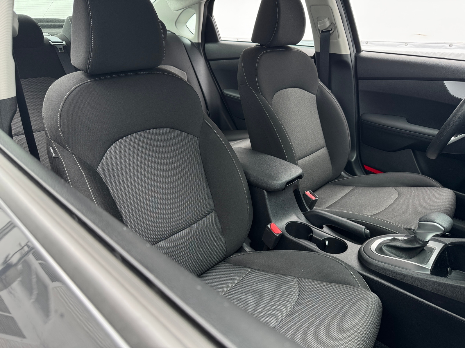 Thumbnail: 2024 Kia Forte - 2