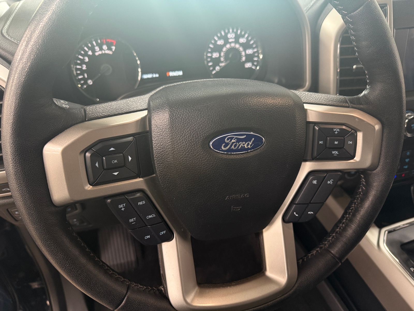 Thumbnail: 2019 Ford Econoline - 4