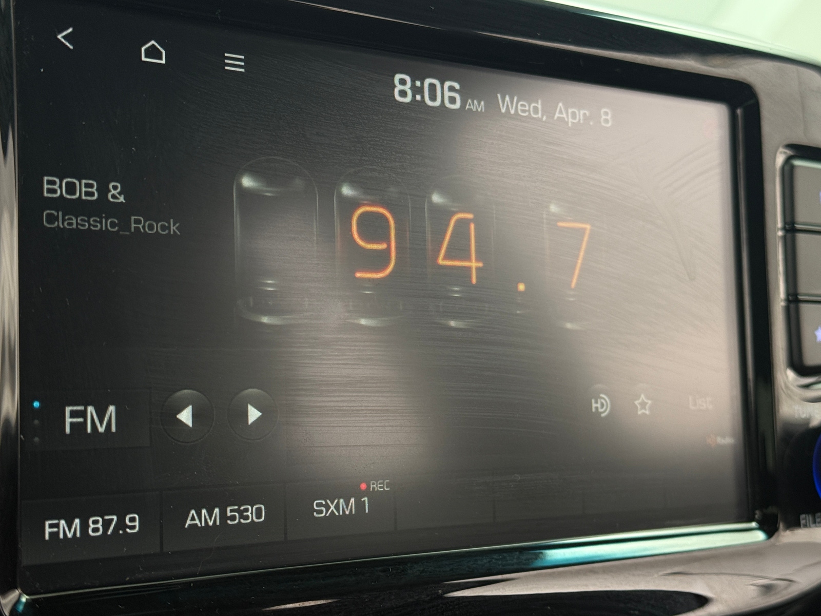 Thumbnail: 2020 Hyundai Elantra - 3