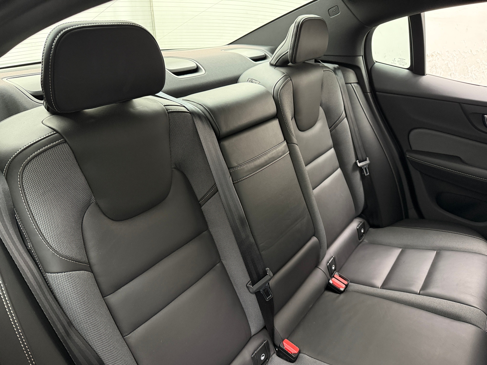 Thumbnail: 2019 Volvo S60 - 5