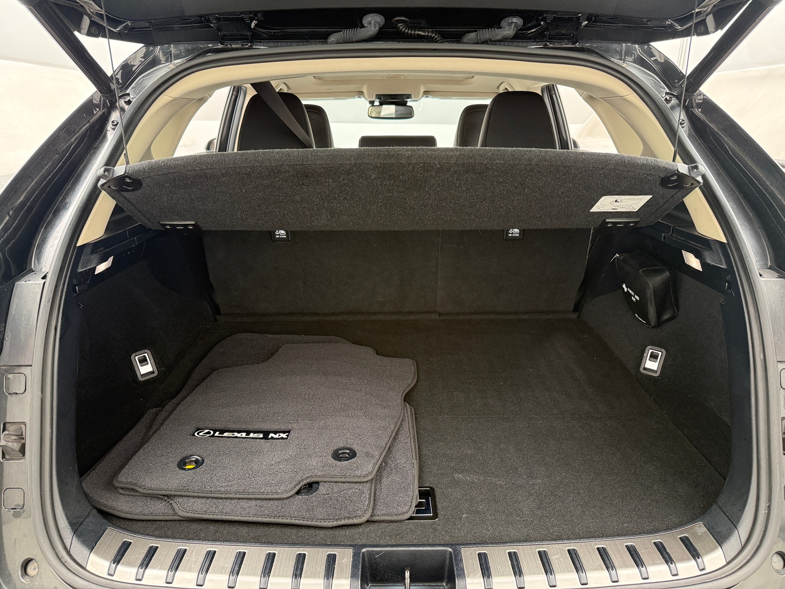 Thumbnail: 2020 Lexus NX - 6