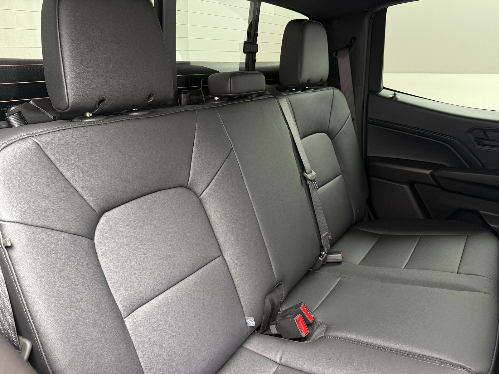 Thumbnail: 2026 Chevrolet Colorado - 6