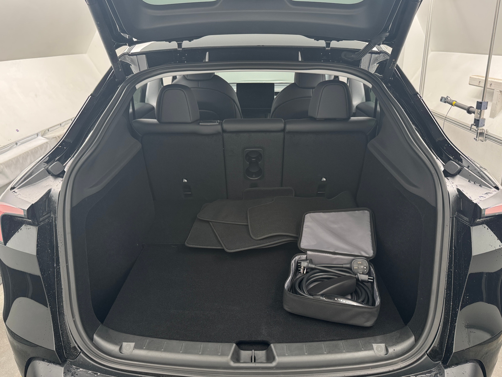 Thumbnail: 2026 Tesla Model Y - 7