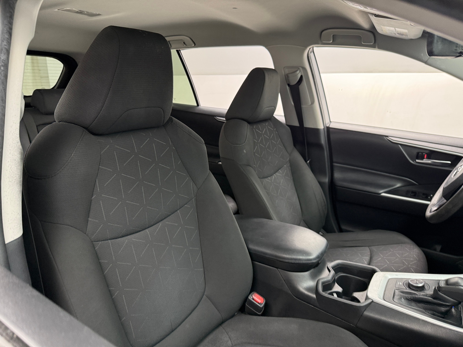Thumbnail: 2021 Toyota RAV4 - 2