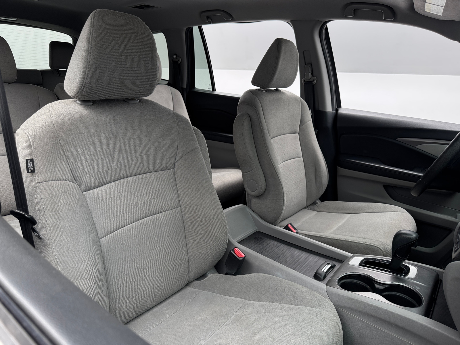 Thumbnail: 2019 Honda Pilot - 2