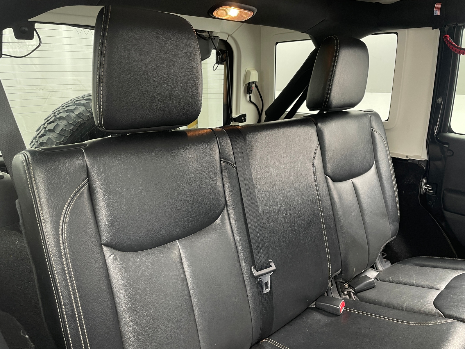 Thumbnail: 2017 Jeep Wrangler - 5