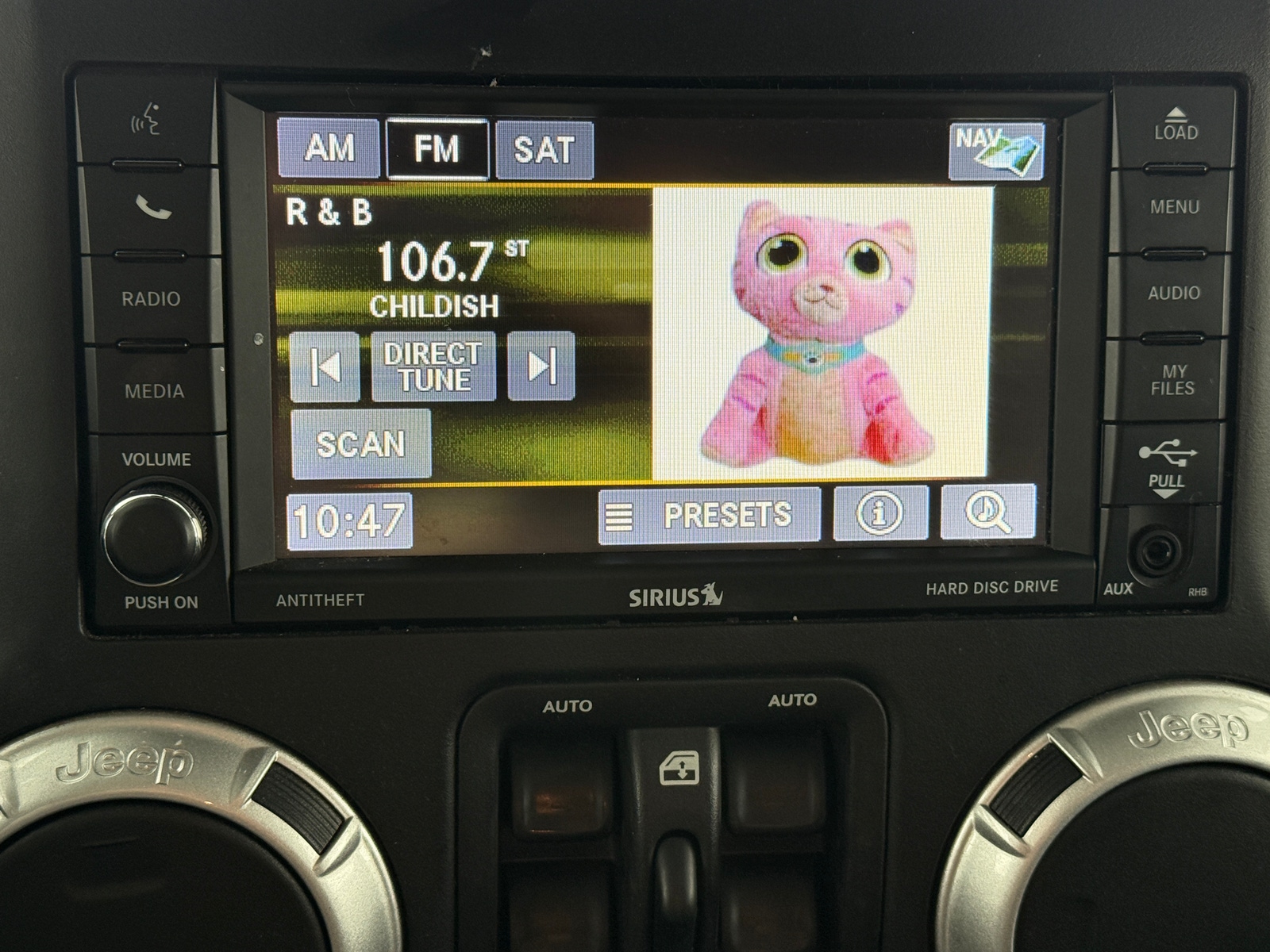 Thumbnail: 2017 Jeep Wrangler - 3