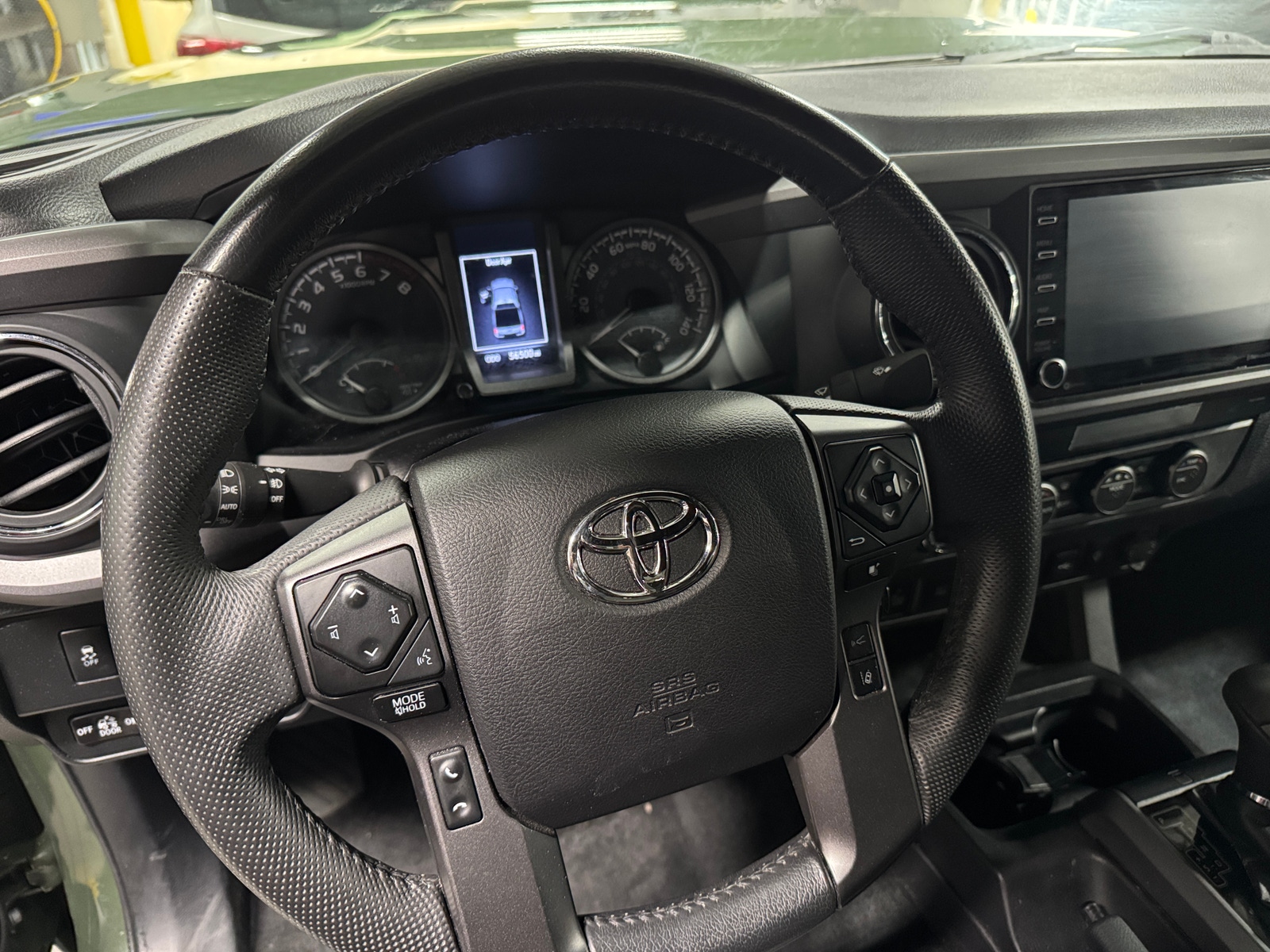 Thumbnail: 2022 Toyota Tacoma - 5