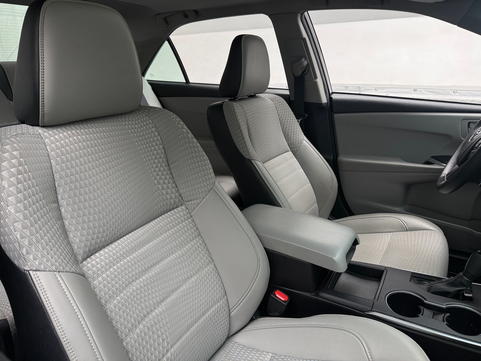 Thumbnail: 2015 Toyota Camry - 2