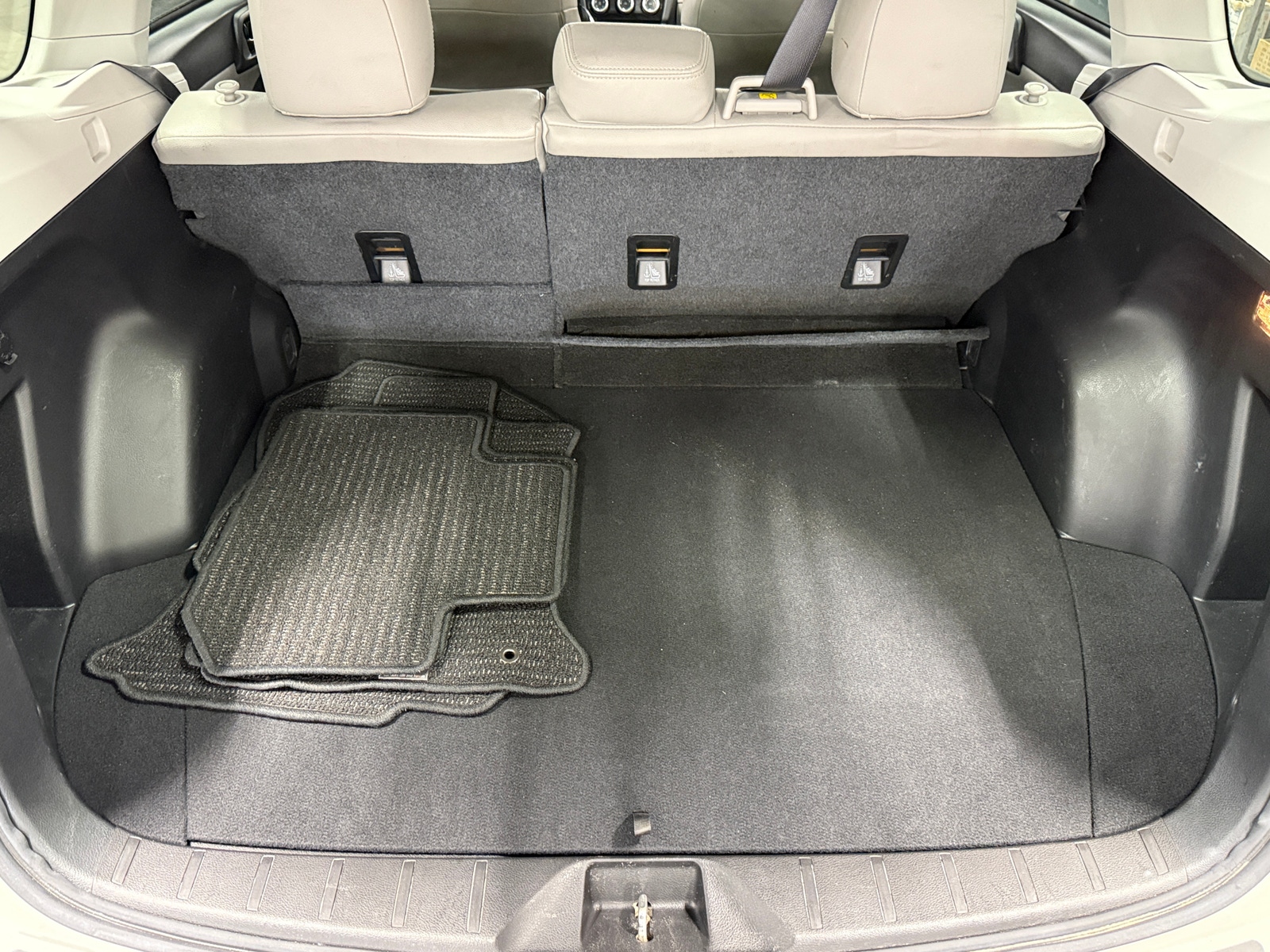 Thumbnail: 2016 Subaru Forester - 7